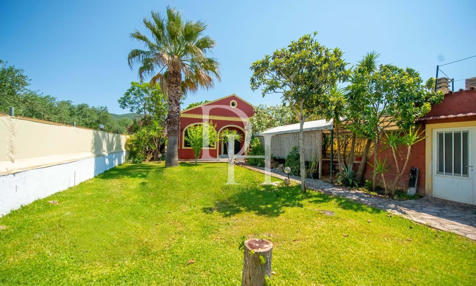 House / Townhouse, Greece, Ionian Islands, Corfu, 385 000 € photo 1