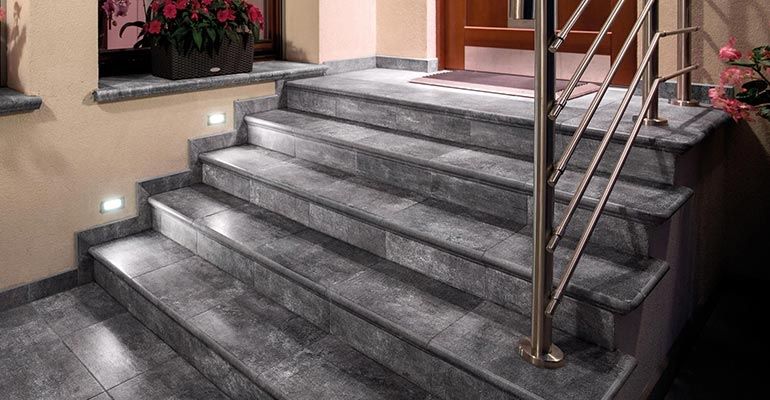 Облицовка лестницы плиткой в Дубае - Ref: 8880 фото 1