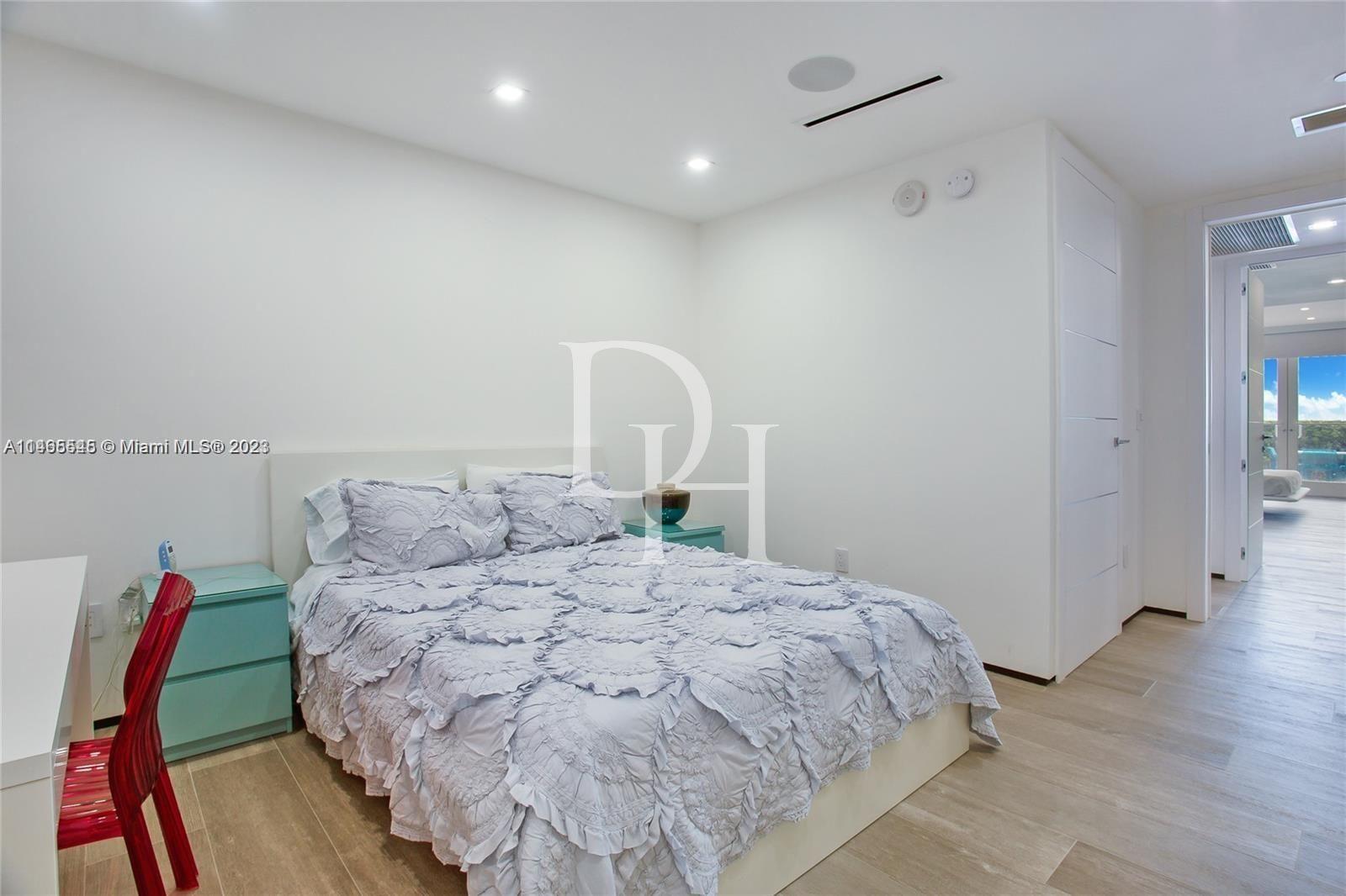 House / Townhouse, USA, Florida, Miami, 8 750 000 $ photo 22