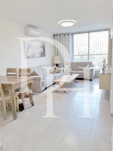 Апартаменты, Израиль, Тель-Авивский, Бат Ям, 391 000 $ фото 1