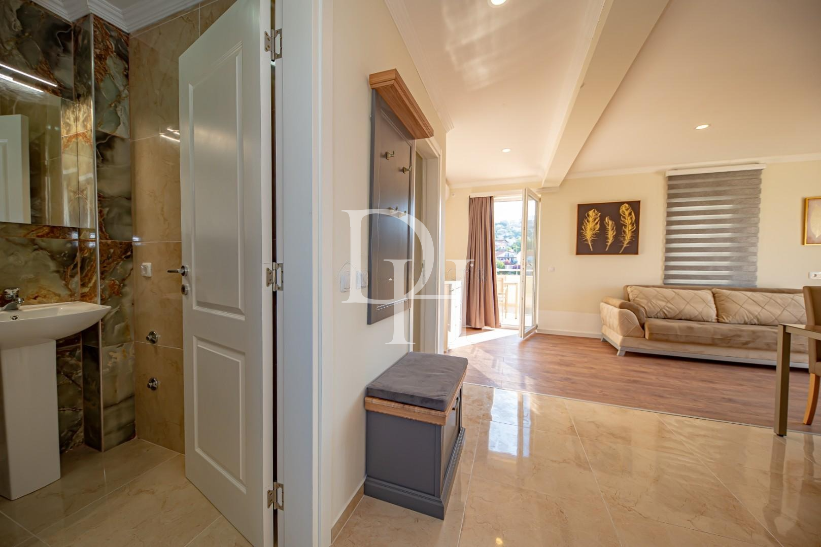 Коммерческая / Отель, Черногория, О. Бар, Бар, 1 380 000 € фото 11