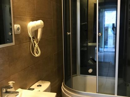 Коммерческая / Отель, Черногория, О. Бар, Бар, 530 000 € фото 2