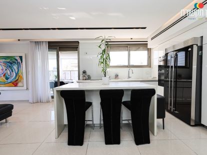 Апартаменты / Пентхаус, Израиль, Тель-Авивский, Холон, 1 700 000 € фото 4