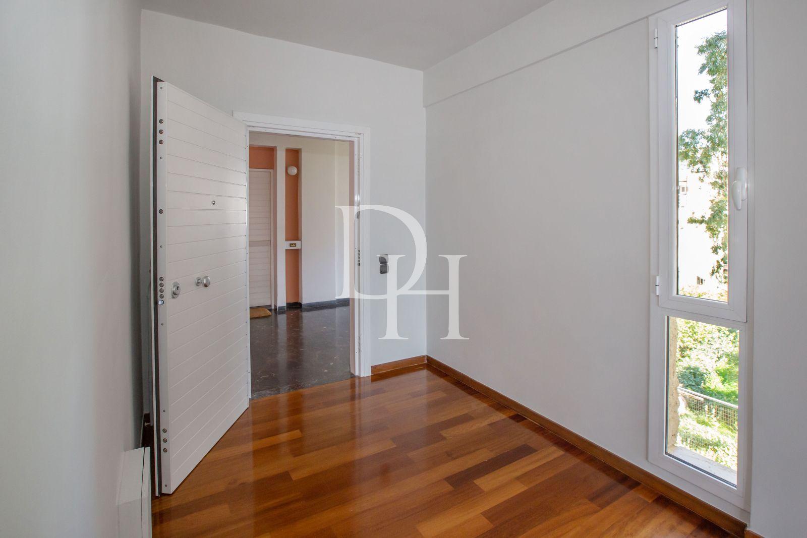 Apartments in Vulagmeni , Greece, 193m2 - for 900&nbsp;000€ - Ref: 62456 photo 3