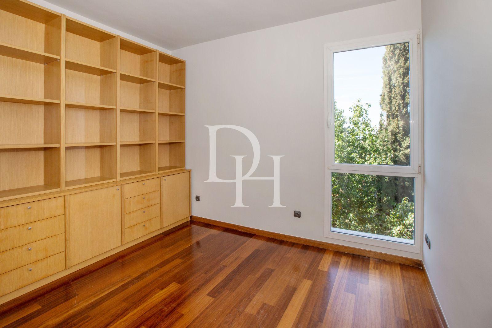 Apartments in Vulagmeni , Greece, 193m2 - for 900&nbsp;000€ - Ref: 62456 photo 11