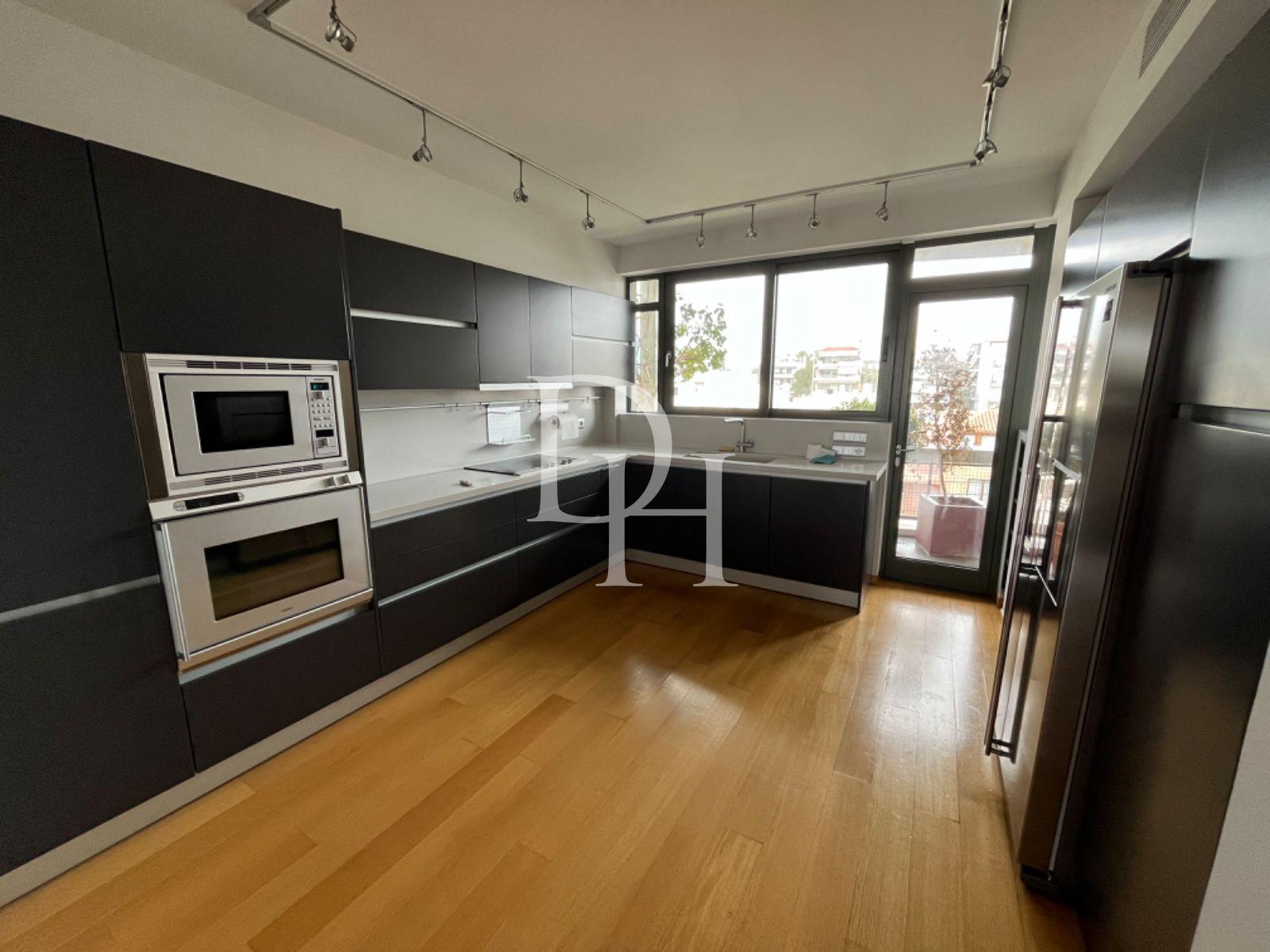 Apartments, Greece, Attica, 1 680 000 € photo 4