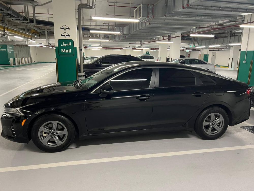 авто KIA K5 в Дубае - 150€ - Ref: 9304 фото 2