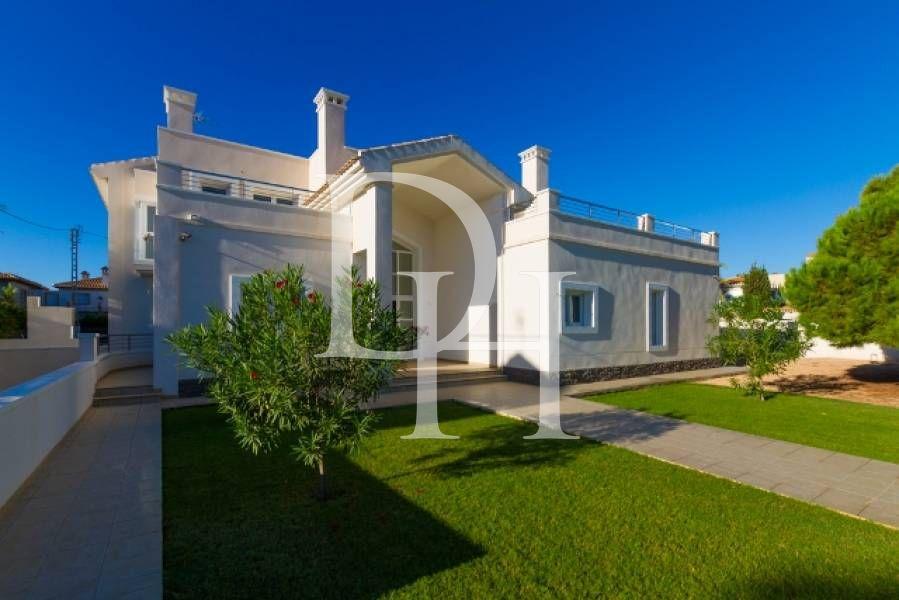 Вилла в Kabo-Roig в Торревьехе, Испания, 800м2 - стоимость 2&nbsp;450&nbsp;000€ - Ref: 62989 фото 28