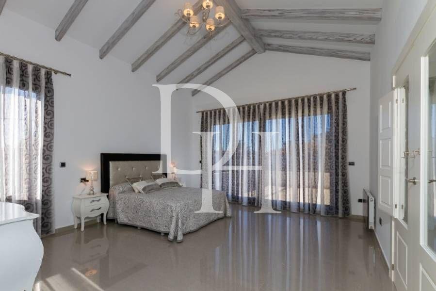 Вилла в Kabo-Roig в Торревьехе, Испания, 800м2 - стоимость 2&nbsp;450&nbsp;000€ - Ref: 62989 фото 30