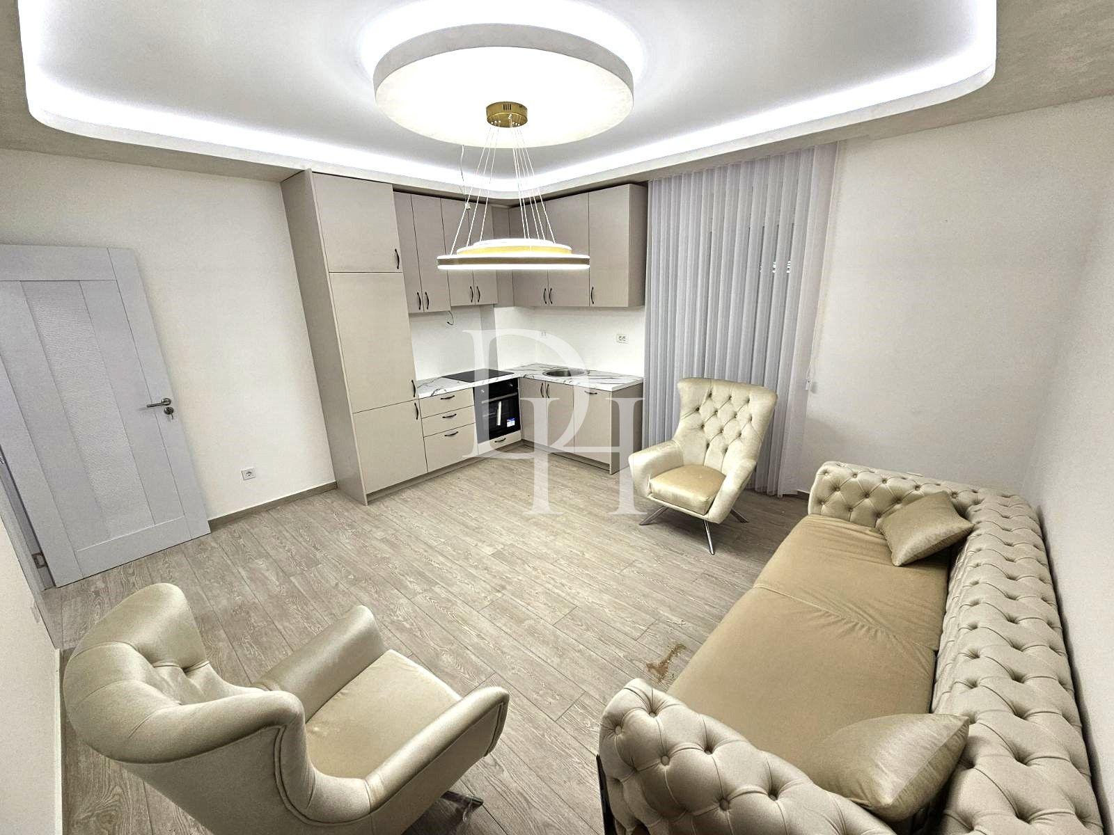 Apartments, Montenegro, C. Budva, Becici, 115 000 € photo 1