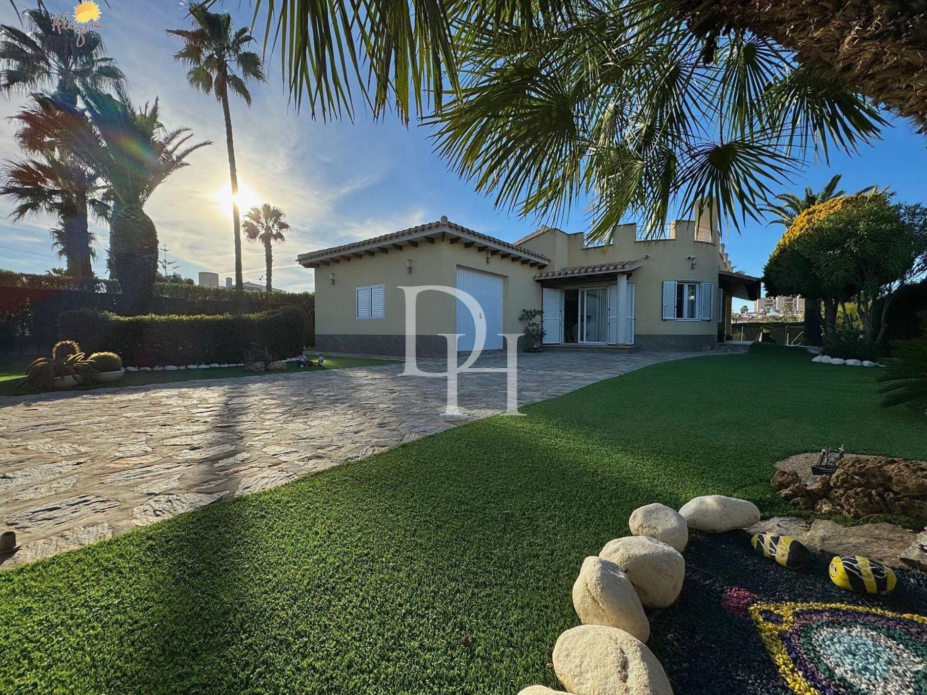 Будинок / Вілла, Іспанія, регион Валенсія, Торревьєха, 885 000 € фото 12