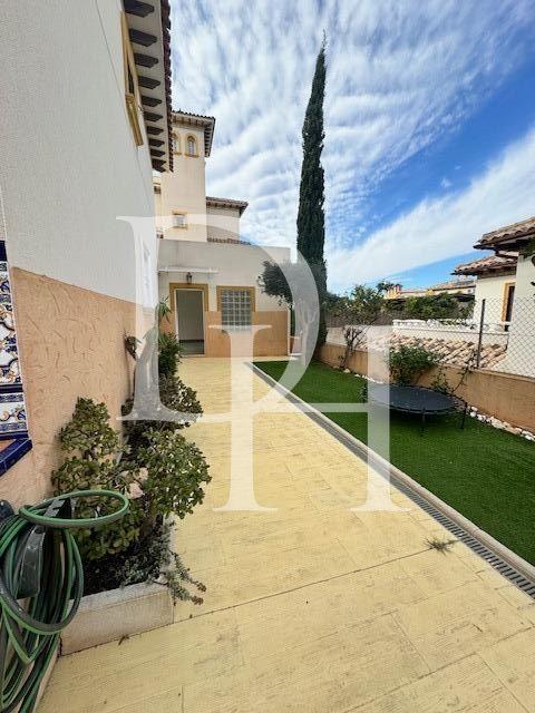 Дом / Вилла, Испания, регион Валенсия, Торревьеха, 390 000 € фото 3