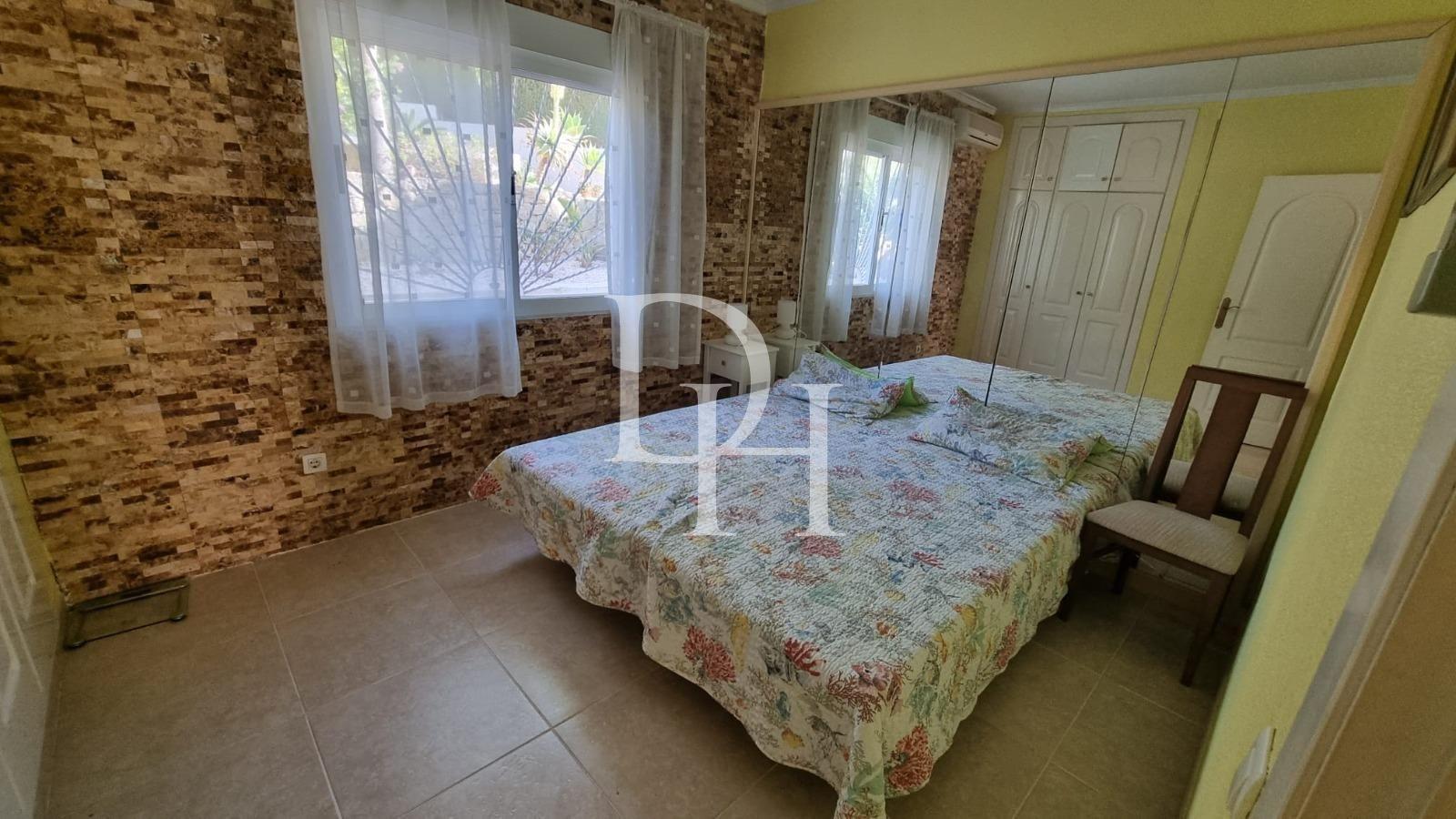 Дом / Таунхаус, Испания, регион Валенсия, Торревьеха, 115 900 € фото 13