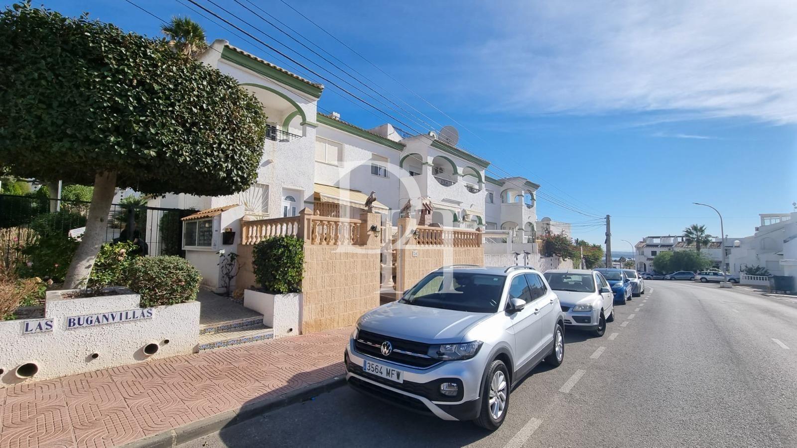 Дом / Таунхаус, Испания, регион Валенсия, Торревьеха, 115 900 € фото 3