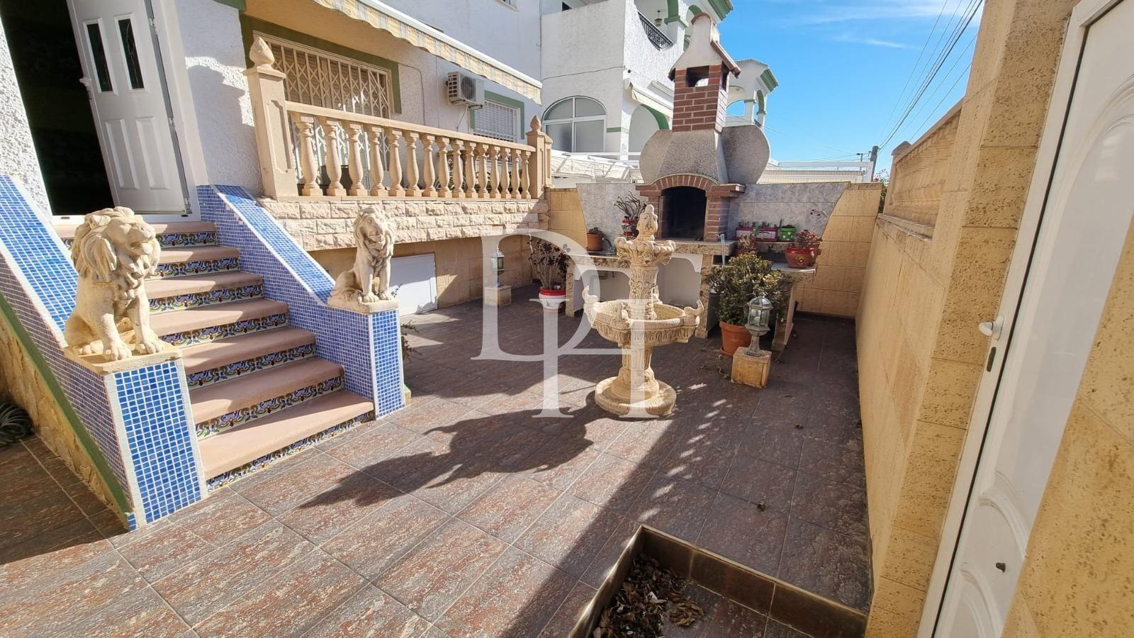 Дом / Таунхаус, Испания, регион Валенсия, Торревьеха, 115 900 € фото 8