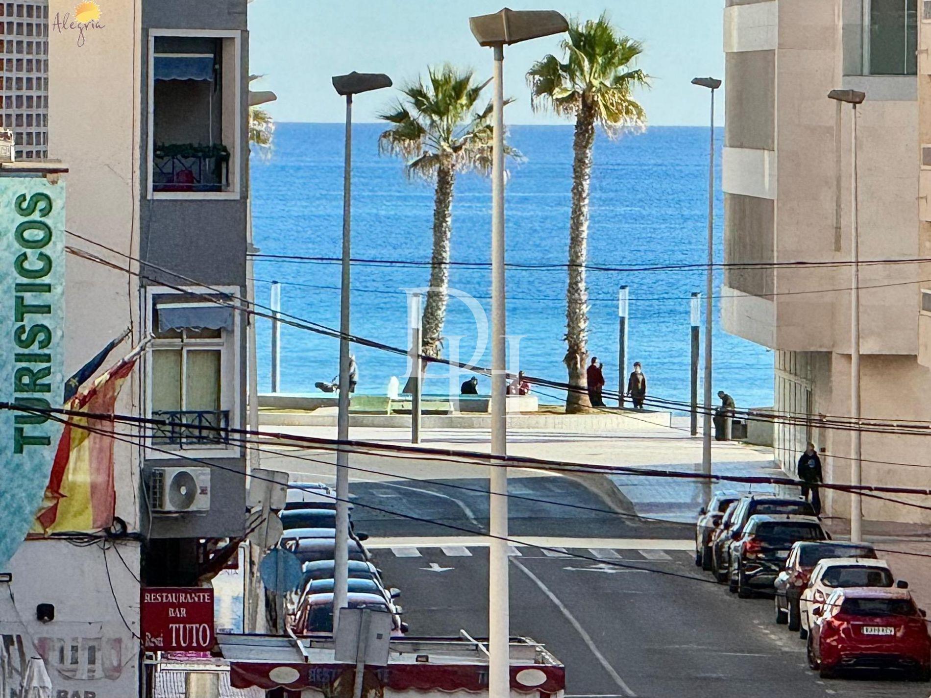 Appartement, Spanien, region Valencia, Torrevieja, 154 900 € foto 1