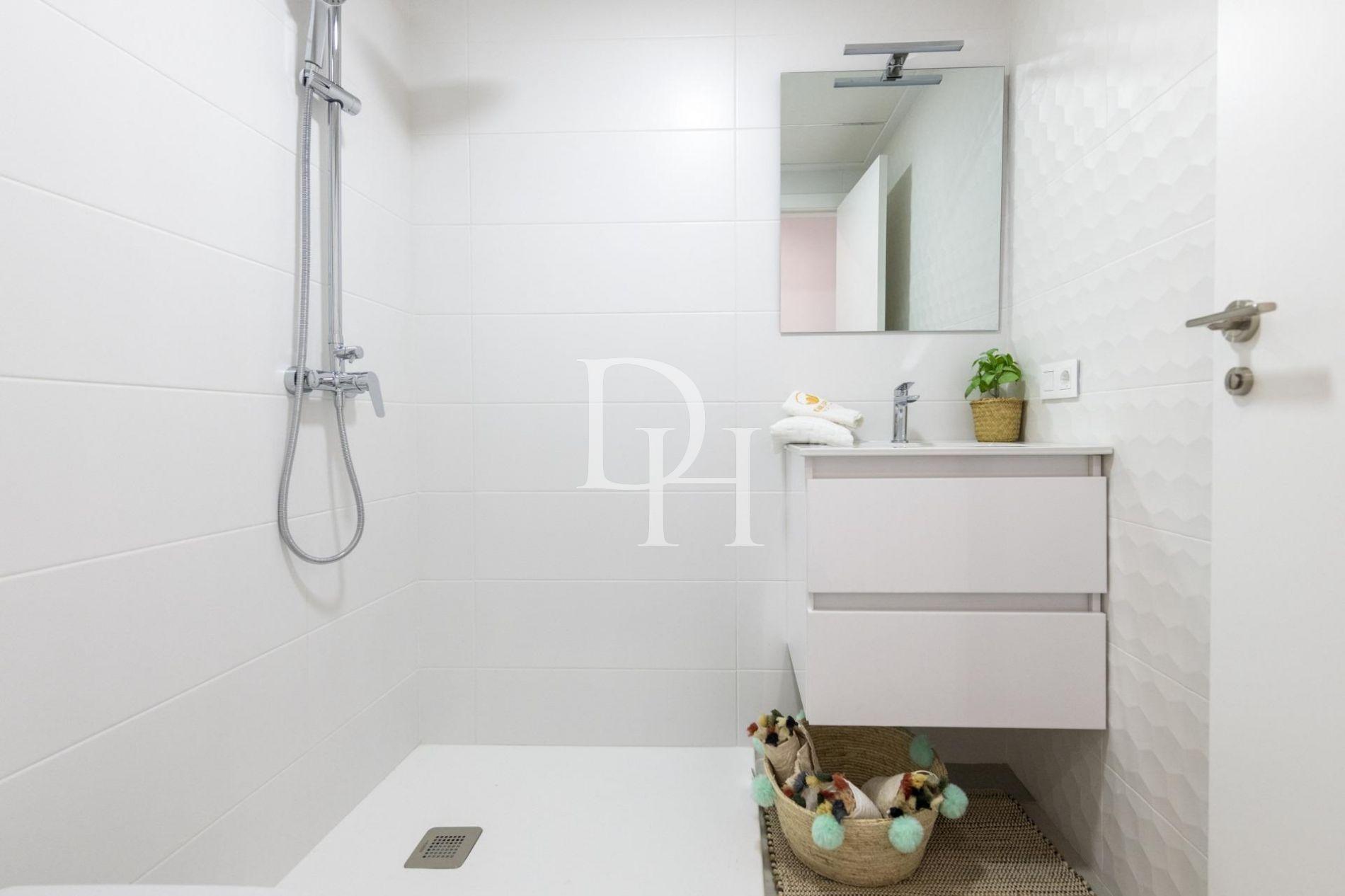 Дом / Таунхаус, Испания, регион Валенсия, Торревьеха, 246 500 € фото 11