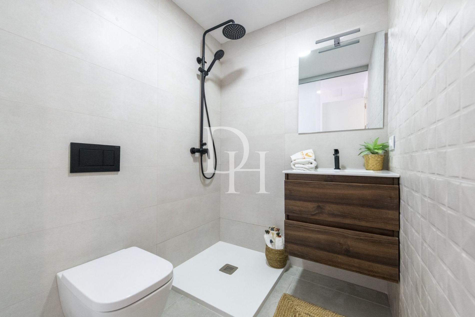 Дом / Таунхаус, Испания, регион Валенсия, Торревьеха, 246 500 € фото 9