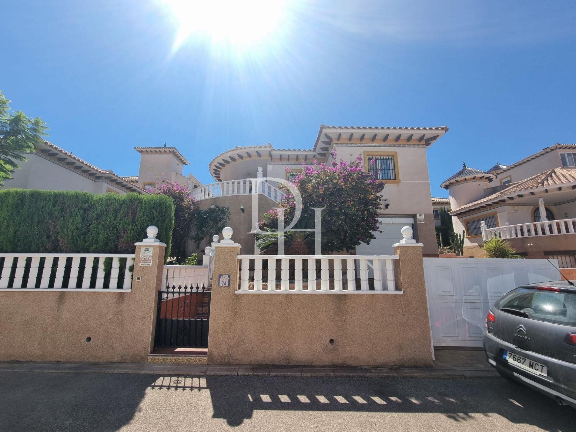 Дом / Вилла, Испания, регион Валенсия, Торревьеха, 289 900 € фото 1