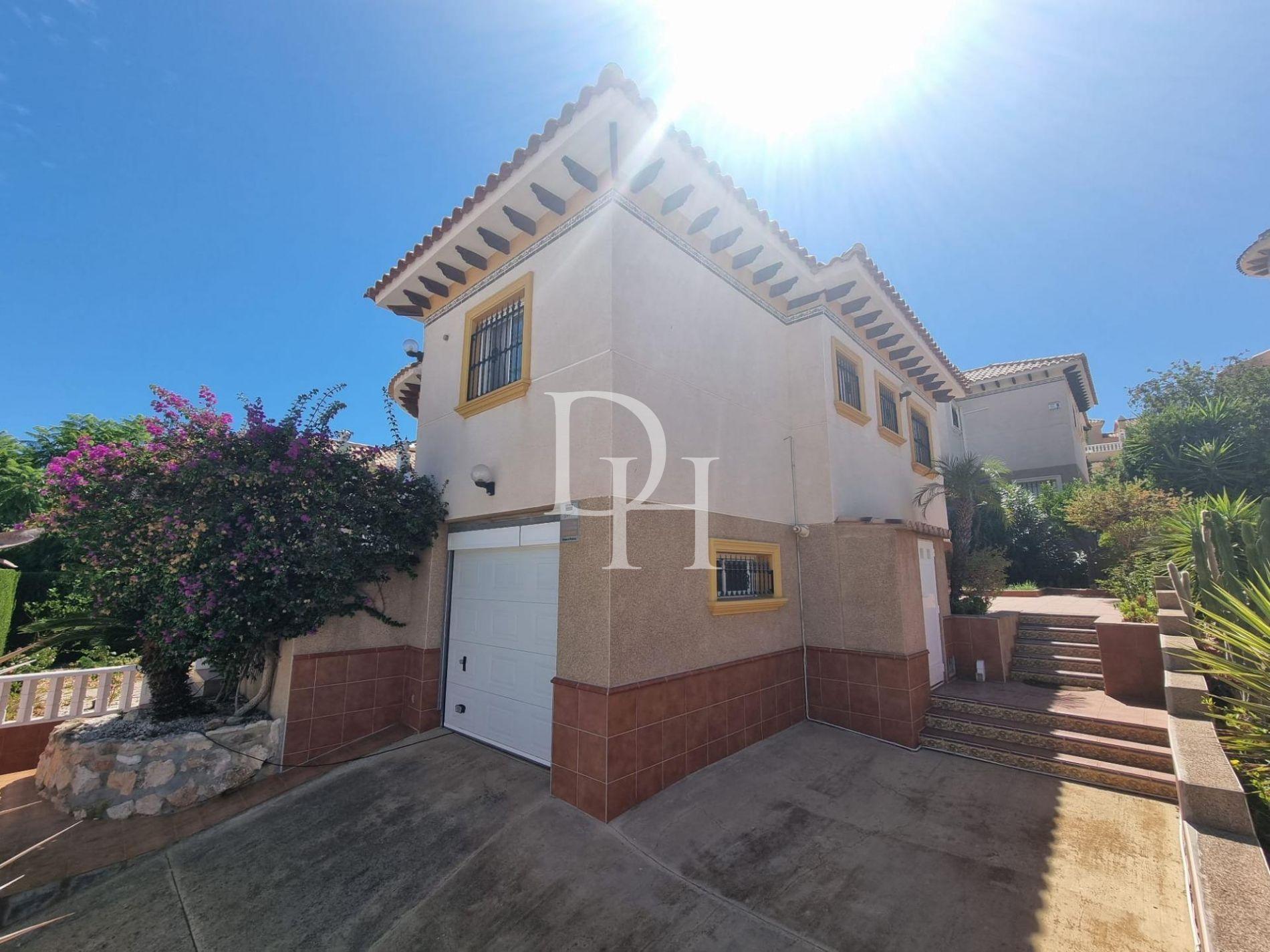 Дом / Вилла, Испания, регион Валенсия, Торревьеха, 289 900 € фото 2