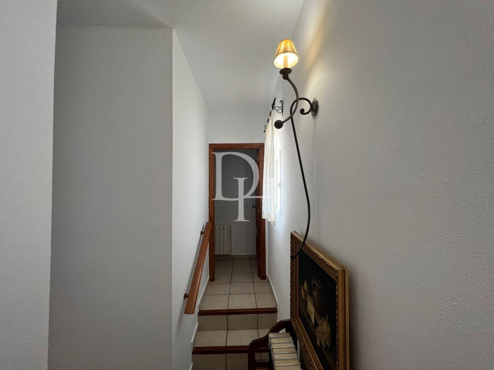 Дом / Вилла, Испания, регион Валенсия, Торревьеха, 350 000 € фото 11