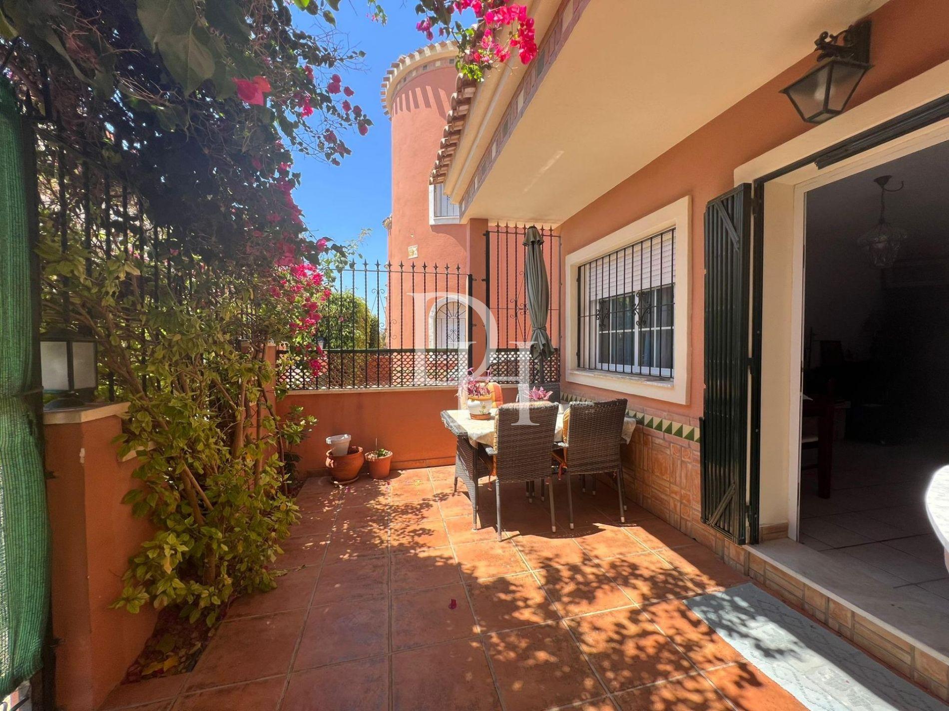 Дом / Вилла, Испания, регион Валенсия, Торревьеха, 350 000 € фото 3
