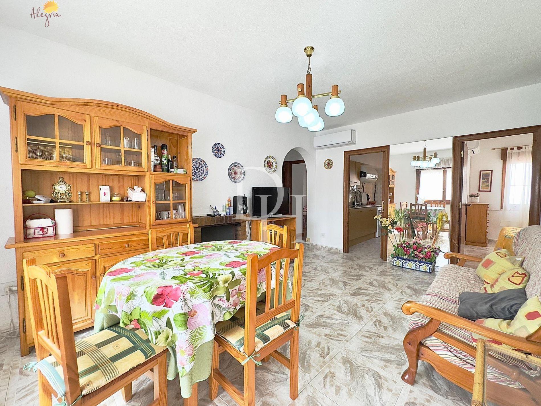 Дом / Вилла, Испания, регион Валенсия, Торревьеха, 229 900 € фото 13