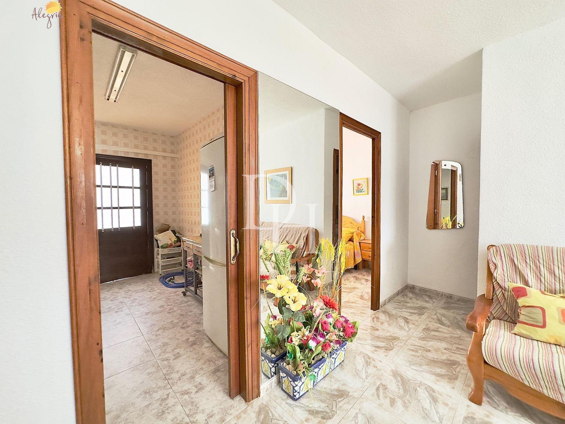 Дом / Вилла, Испания, регион Валенсия, Торревьеха, 229 900 € фото 14