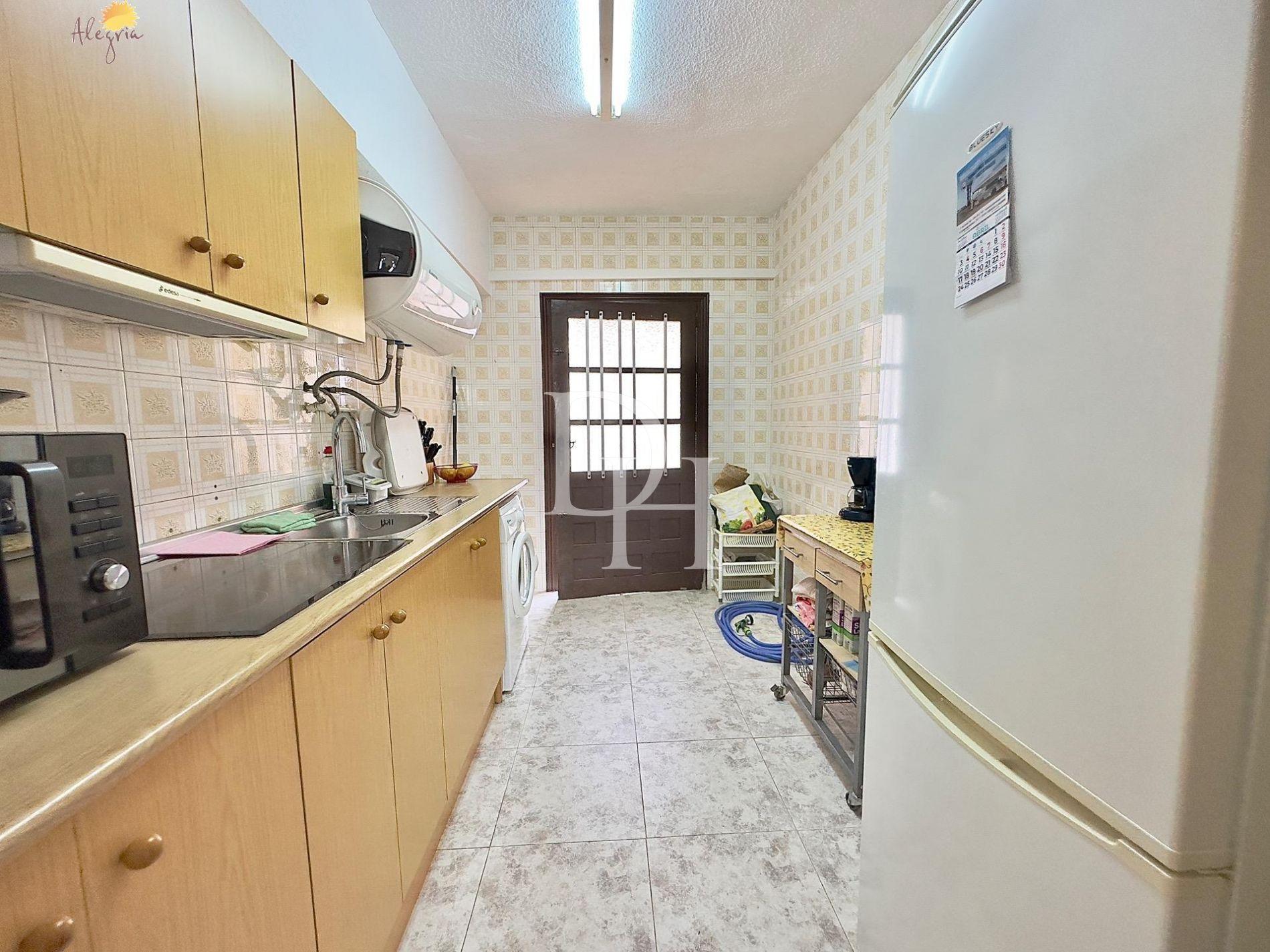 Дом / Вилла, Испания, регион Валенсия, Торревьеха, 229 900 € фото 15