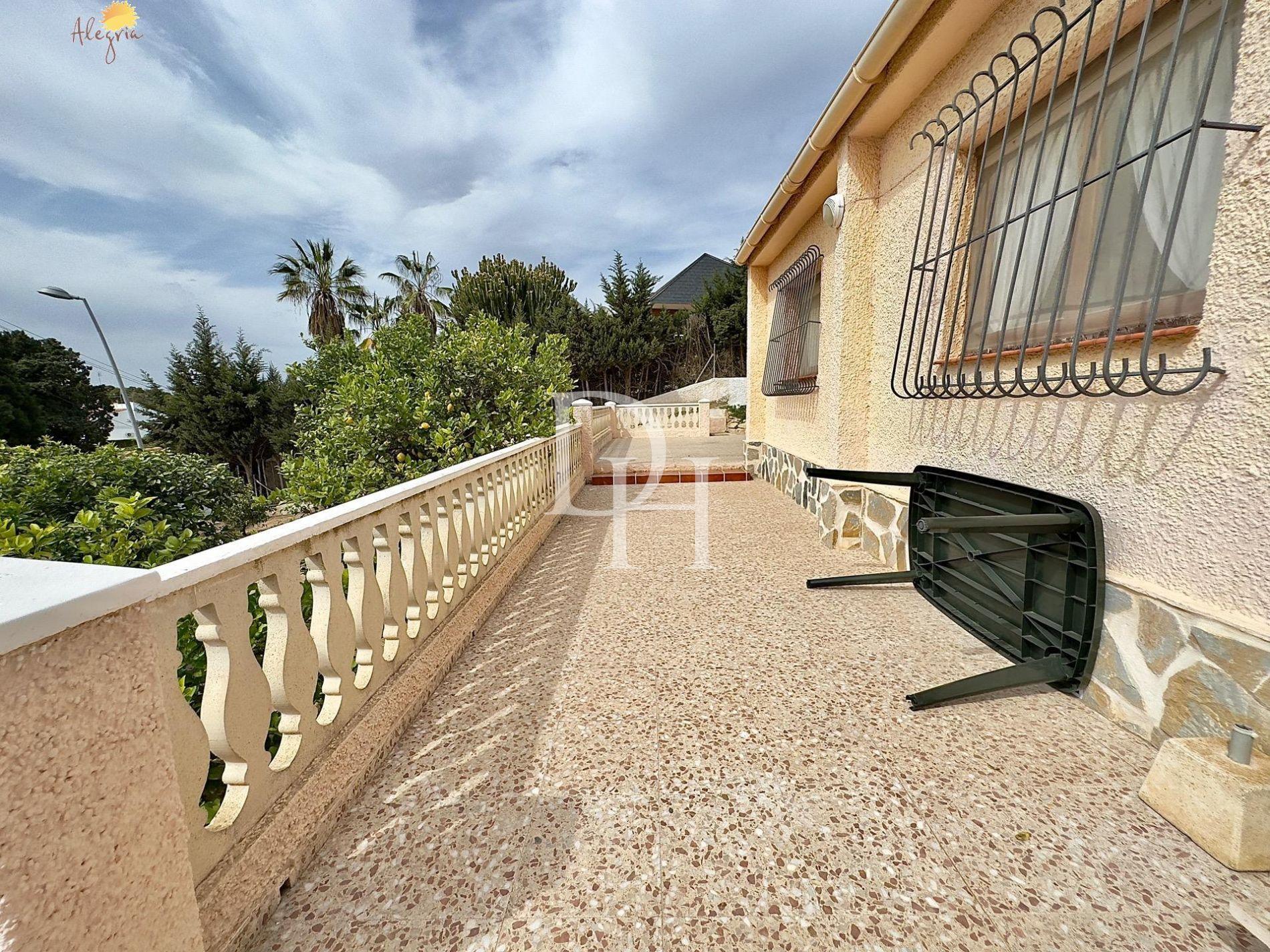 Дом / Вилла, Испания, регион Валенсия, Торревьеха, 229 900 € фото 7