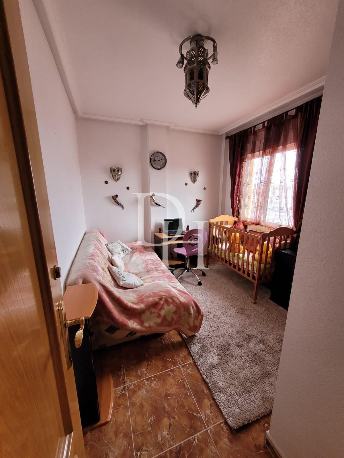 Дом / Таунхаус, Испания, регион Валенсия, Торревьеха, 126 900 € фото 13