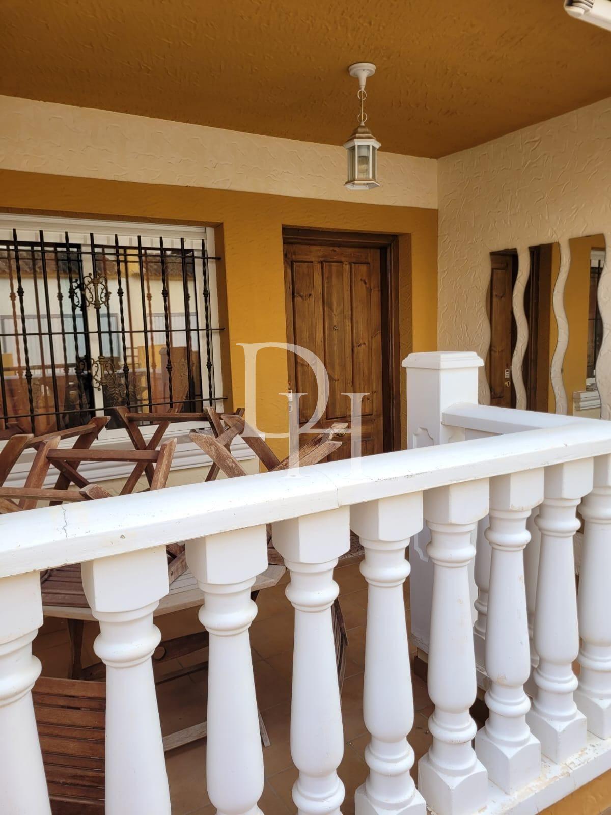 Дом / Таунхаус, Испания, регион Валенсия, Торревьеха, 126 900 € фото 4