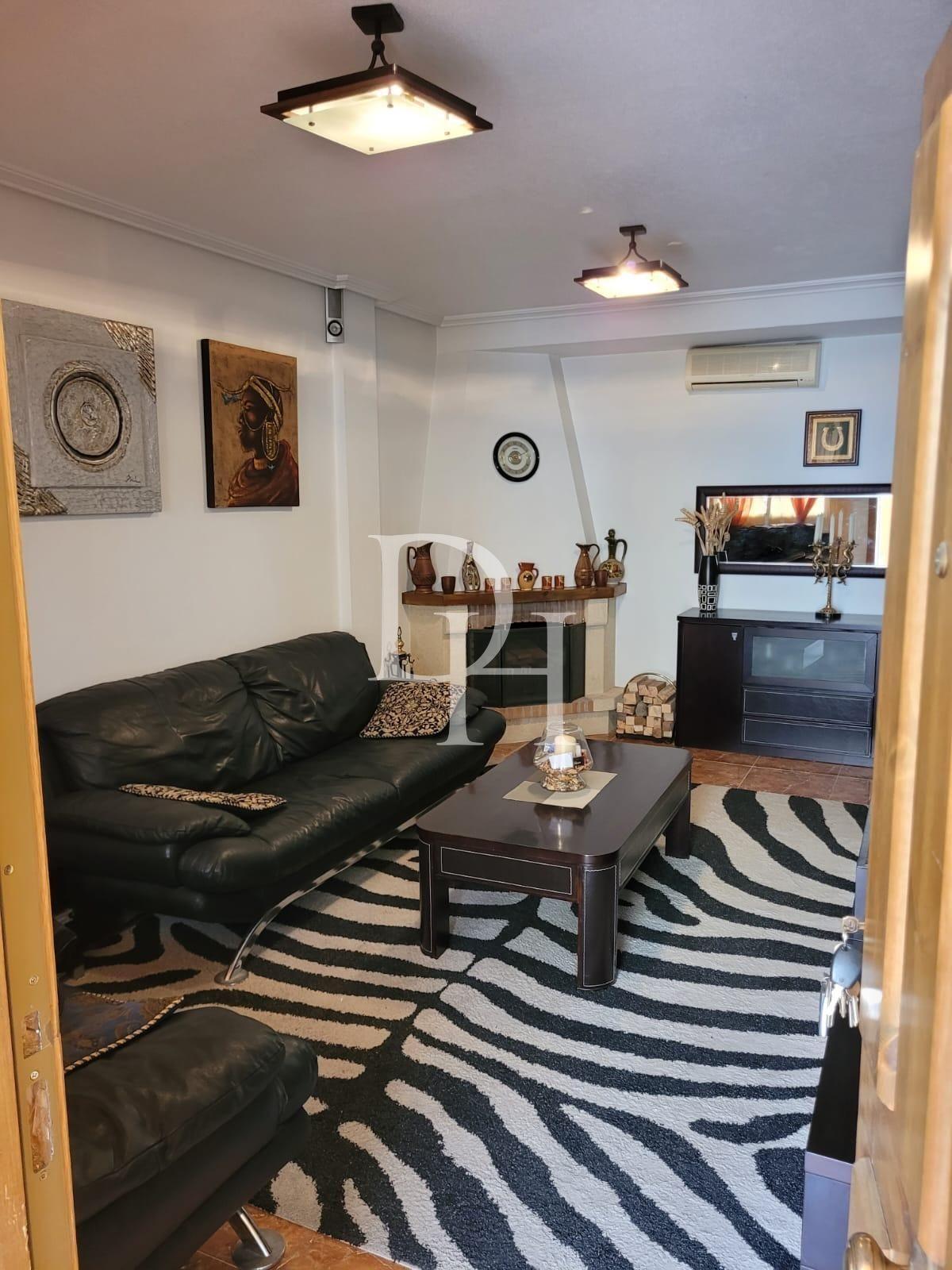 Дом / Таунхаус, Испания, регион Валенсия, Торревьеха, 126 900 € фото 8