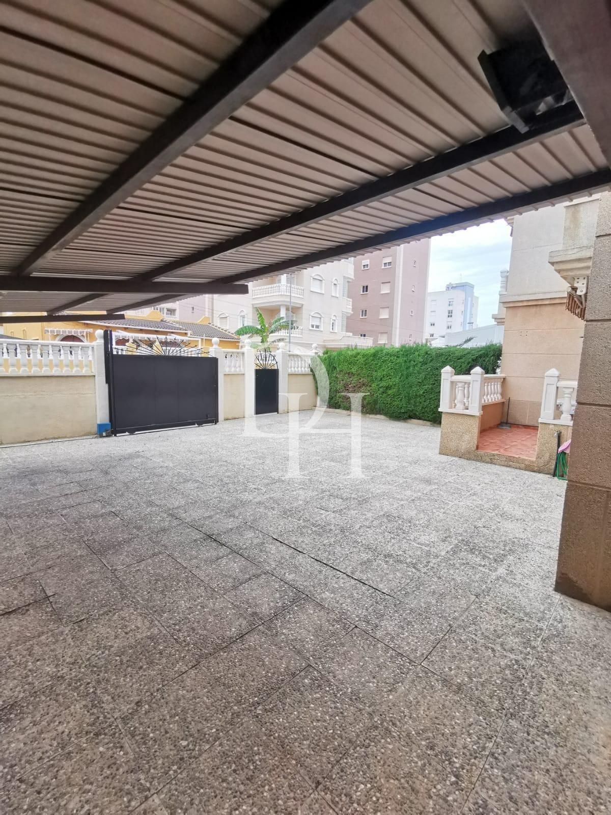 Апартаменти, Іспанія, регион Валенсія, Торревьєха, 127 900 € фото 1