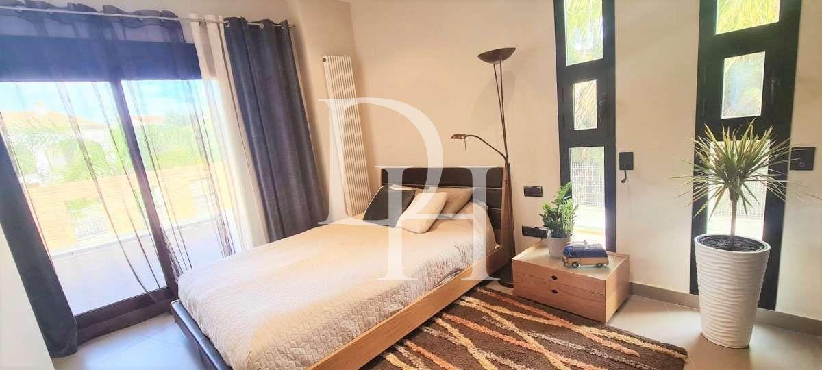House / Villa, Spain, Valencia region, Calpe, 800 000 € photo 9