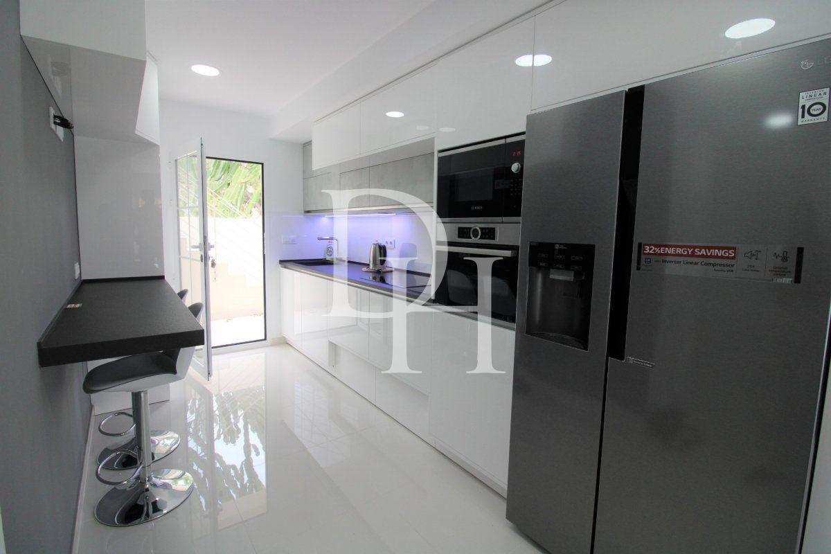 Дом / Таунхаус, Испания, регион Валенсия, Торревьеха, 349 900 € фото 11