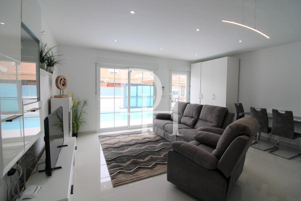 Дом / Таунхаус, Испания, регион Валенсия, Торревьеха, 349 900 € фото 6