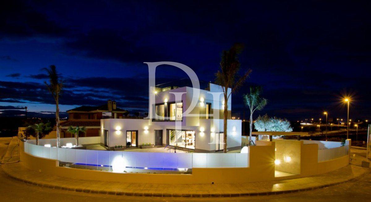 Дом / Вилла, Испания, регион Валенсия, Торревьеха, 749 000 € фото 7