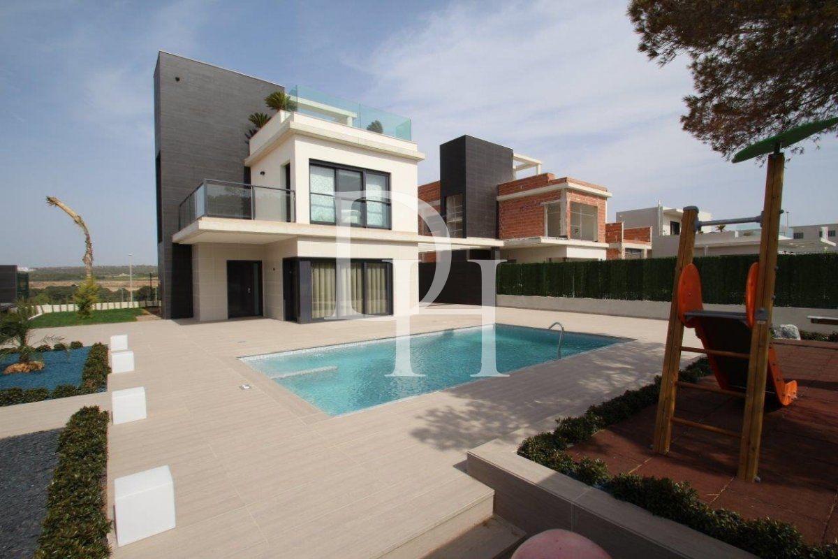 Дом / Вилла, Испания, регион Валенсия, Торревьеха, 669 000 € фото 1