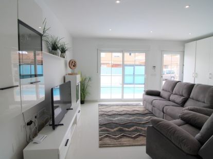 Дом / Таунхаус, Испания, регион Валенсия, Торревьеха, 349 900 € фото 9