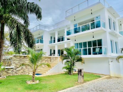 Villa in Cabrera, Dominican Republic for 569 000€ (ID:63944)