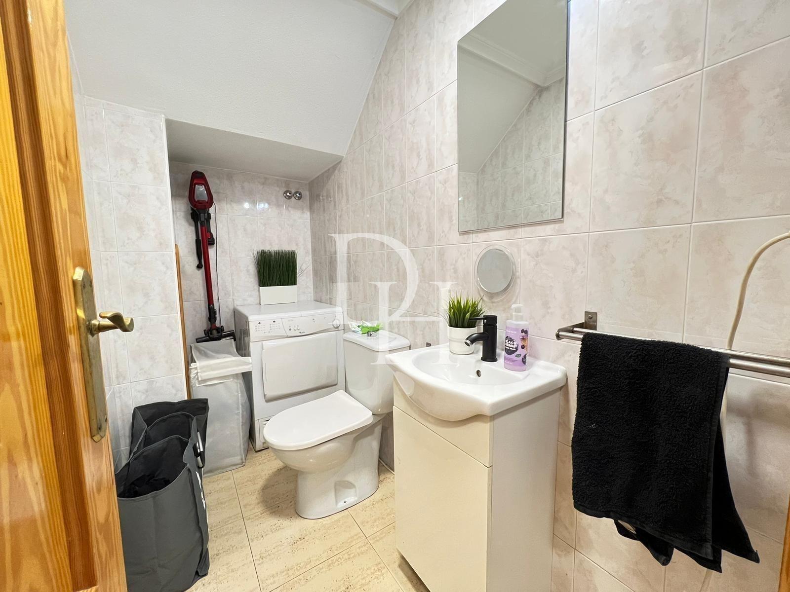 Дом / Таунхаус, Испания, регион Валенсия, Торревьеха, 185 000 € фото 15