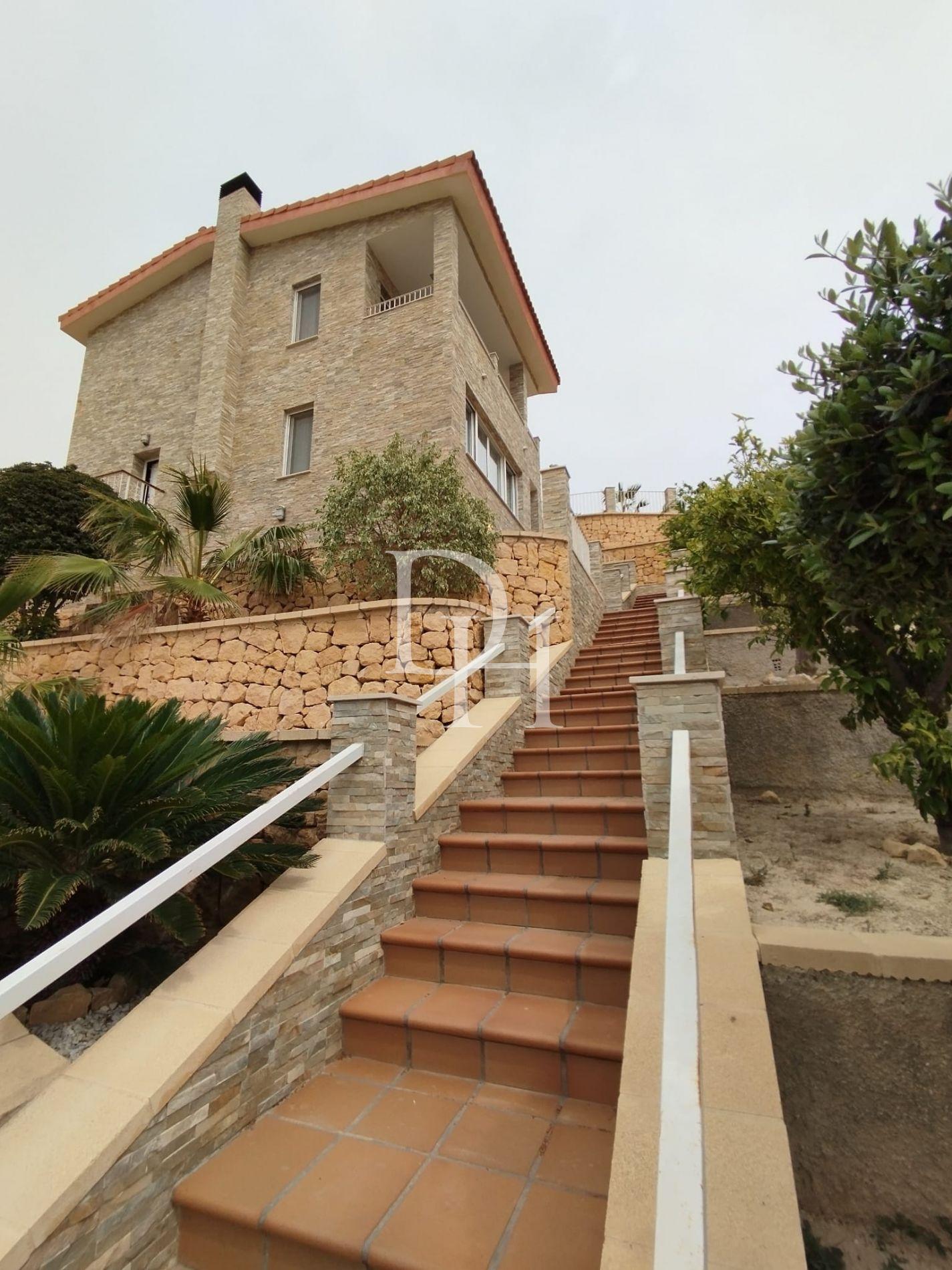 House / Villa, Spain, Valencia region, Alicante, 735 000 € photo 1