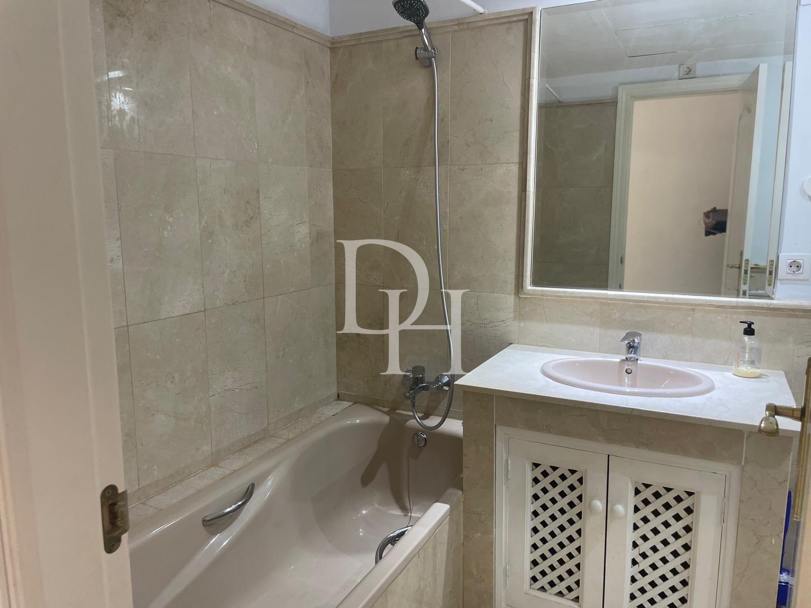 Апартаменти / Пентхаус, Іспанія, Андалусія, Марбелья, 599 000 € фото 16