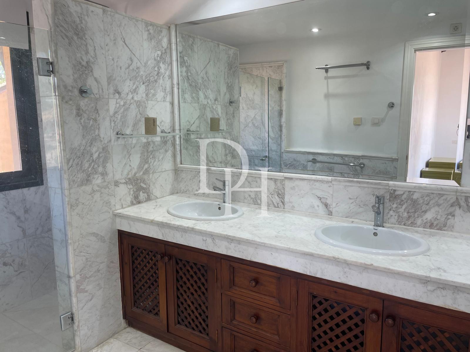 Апартаменти / Пентхаус, Іспанія, Андалусія, Марбелья, 599 000 € фото 26