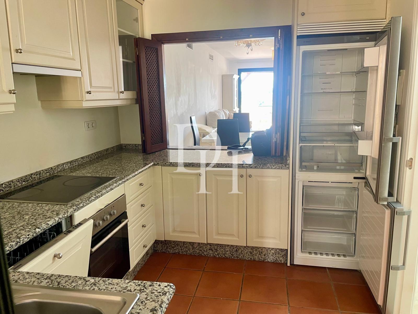 Апартаменти / Пентхаус, Іспанія, Андалусія, Марбелья, 599 000 € фото 13