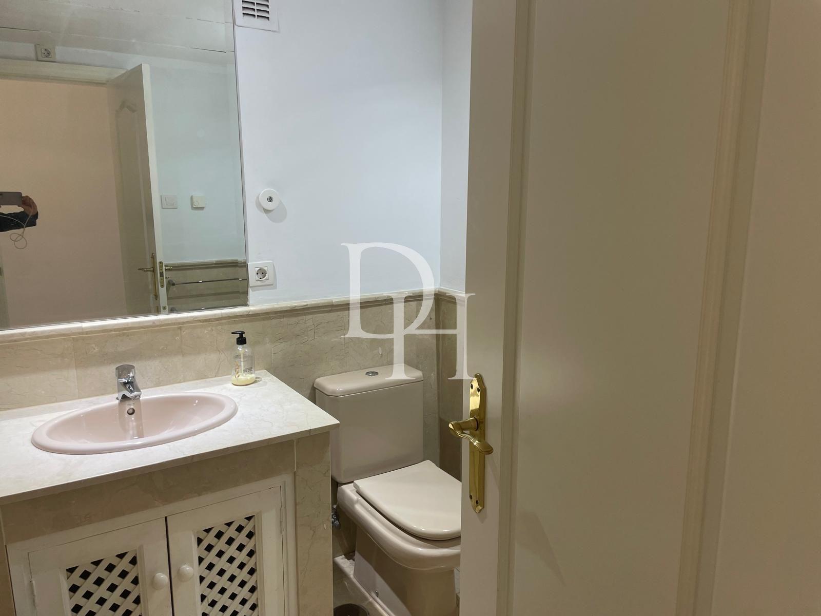 Апартаменти / Пентхаус, Іспанія, Андалусія, Марбелья, 599 000 € фото 15