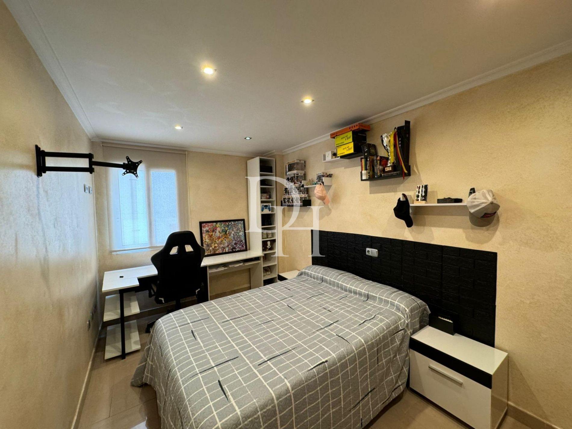 Apartments, Spain, Valencia region, Torrevieja, 175 000 € photo 14