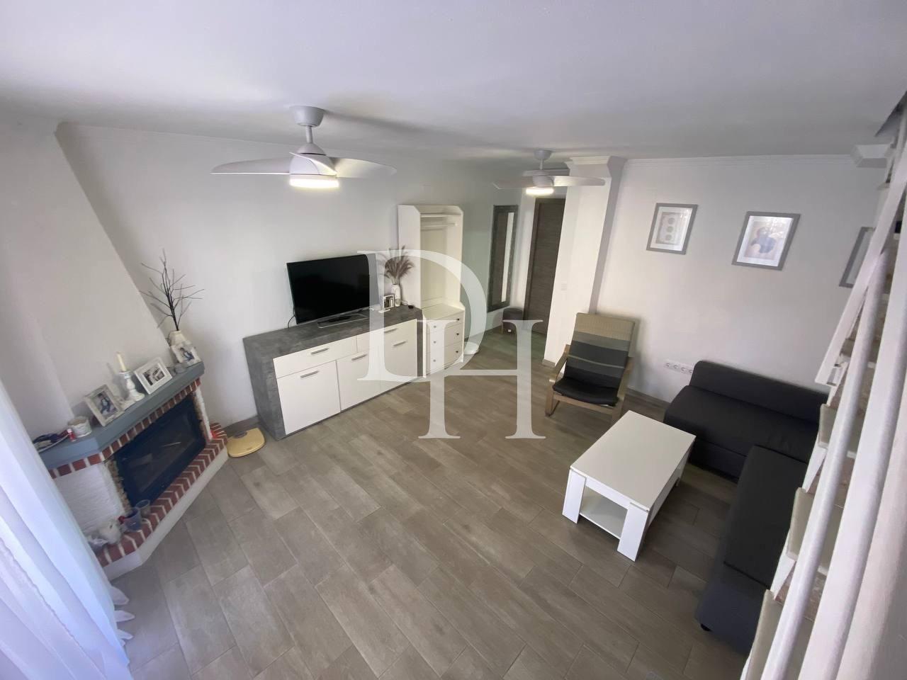 House / Townhouse, Spain, Valencia region, Torrevieja, 174 000 € photo 1