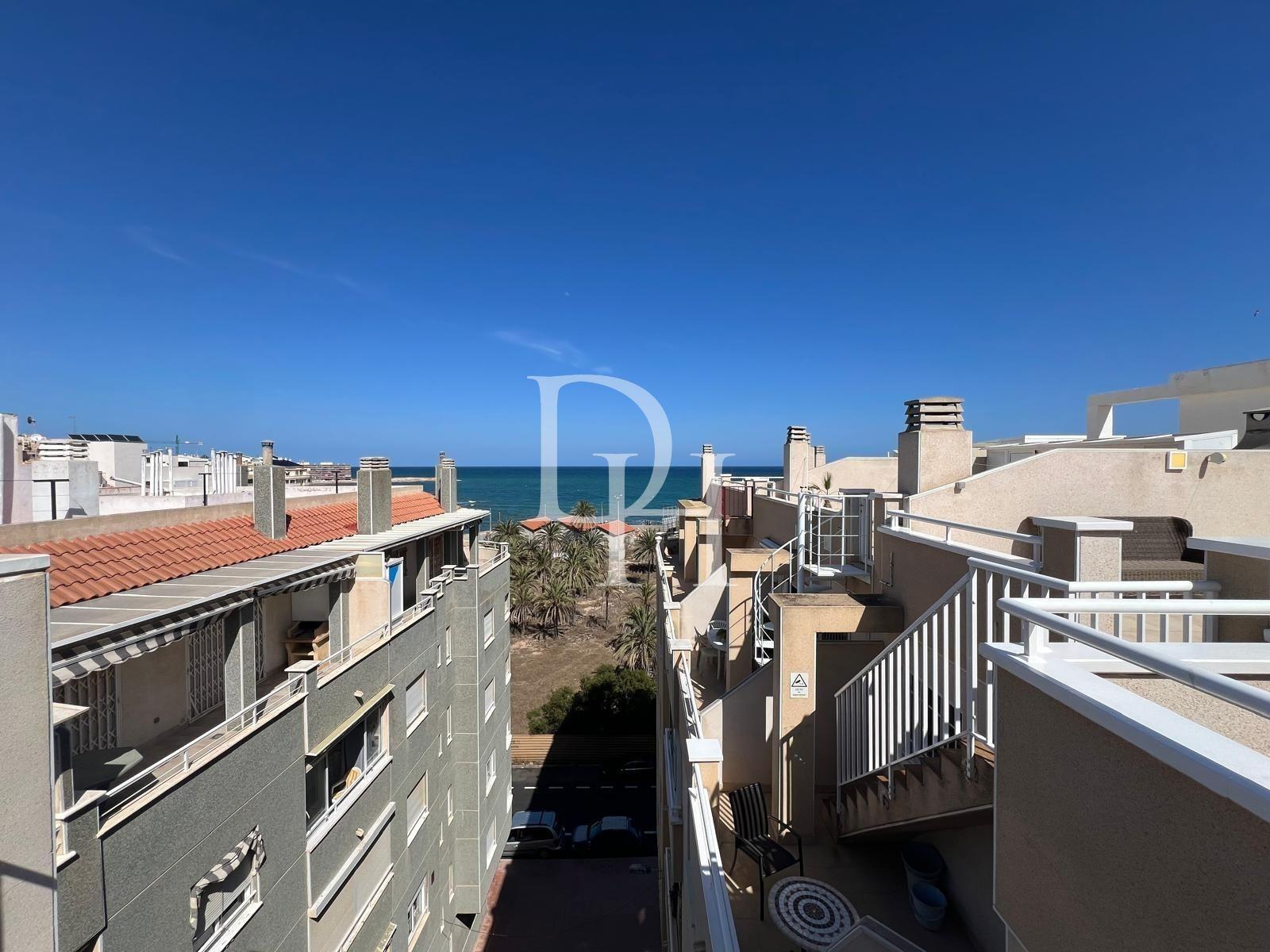 Apartments / Penthouse, Spain, Valencia region, Torrevieja, 219 000 € photo 1
